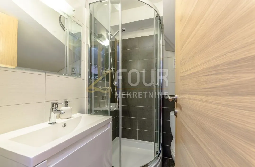 zadar - okolica, kuća s bazenom, 150m2, pogled na more - slika 22
