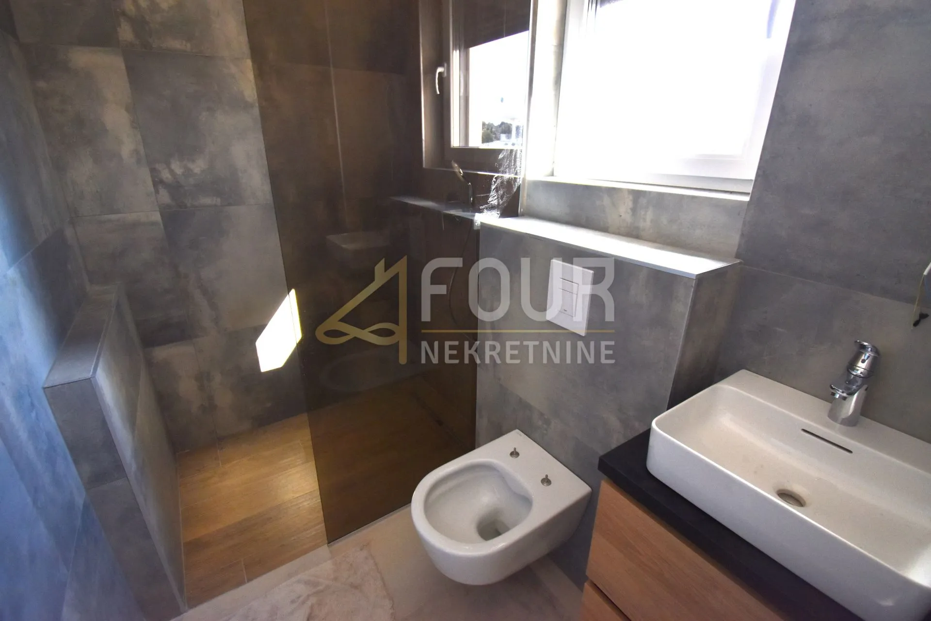istra, banjole, novogradnja, 100m2, 3s+db, terasa - slika 13