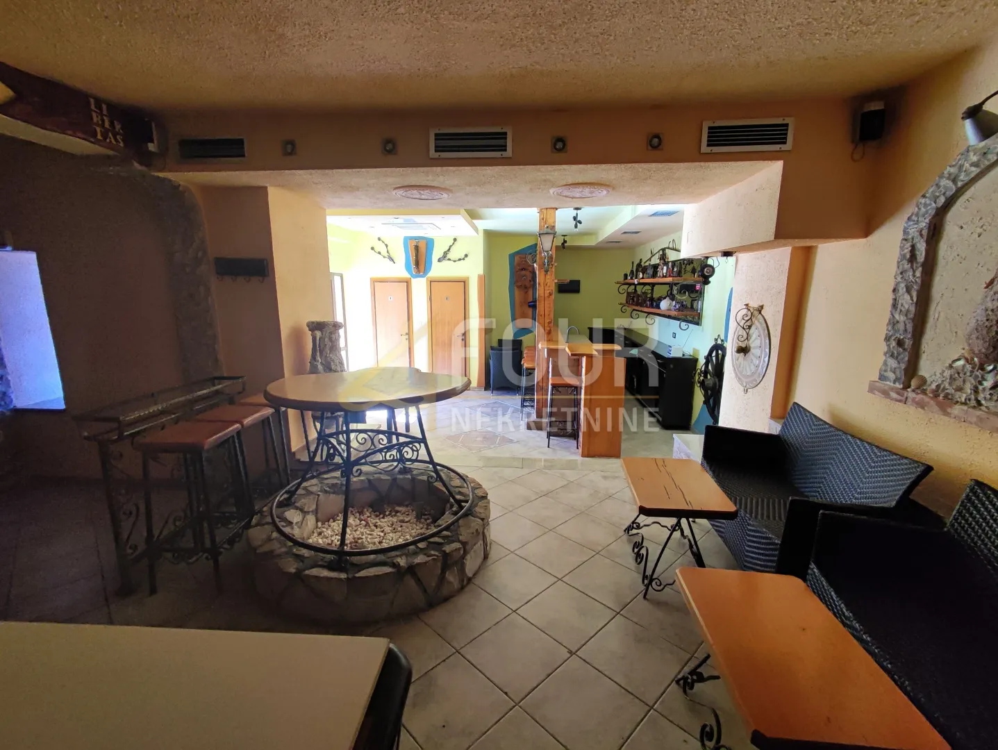 matulji - okolica, adaptirana kuća s 2 apartmana i poslovnim prostorom - slika 10