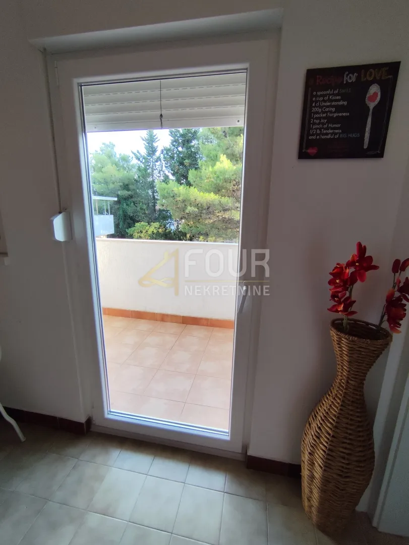 istra, barbariga, 40m2, garsonijera, balkon, parkirno mjesto - slika 5