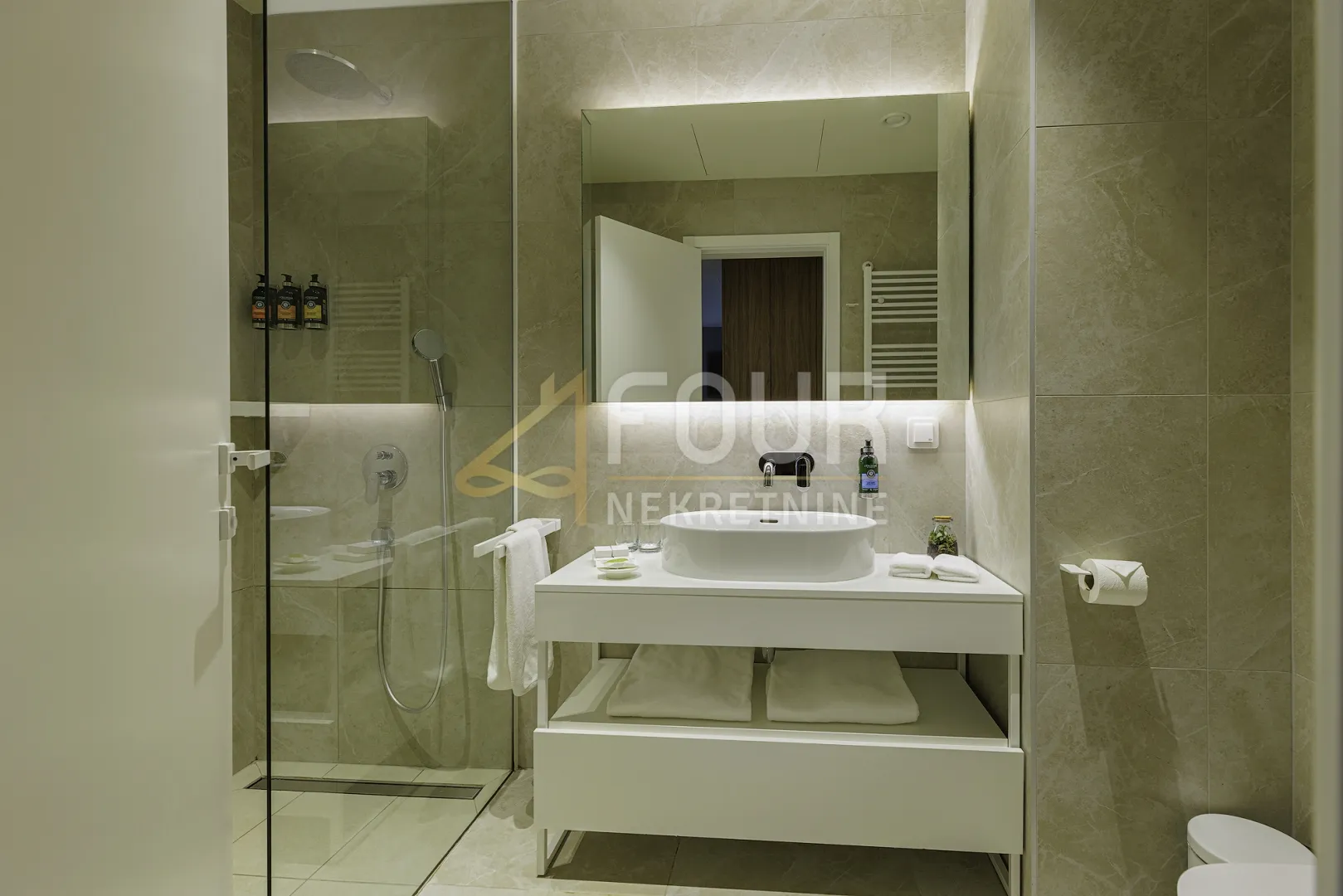 istra, umag - okolica, apartman - luksuzni resort, 1. red do mora - slika 10