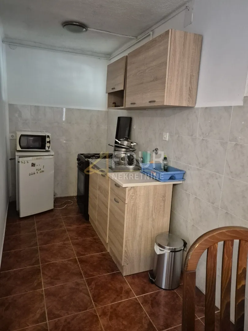istra, buzet, samostojeća kuća, 250m2 - slika 5