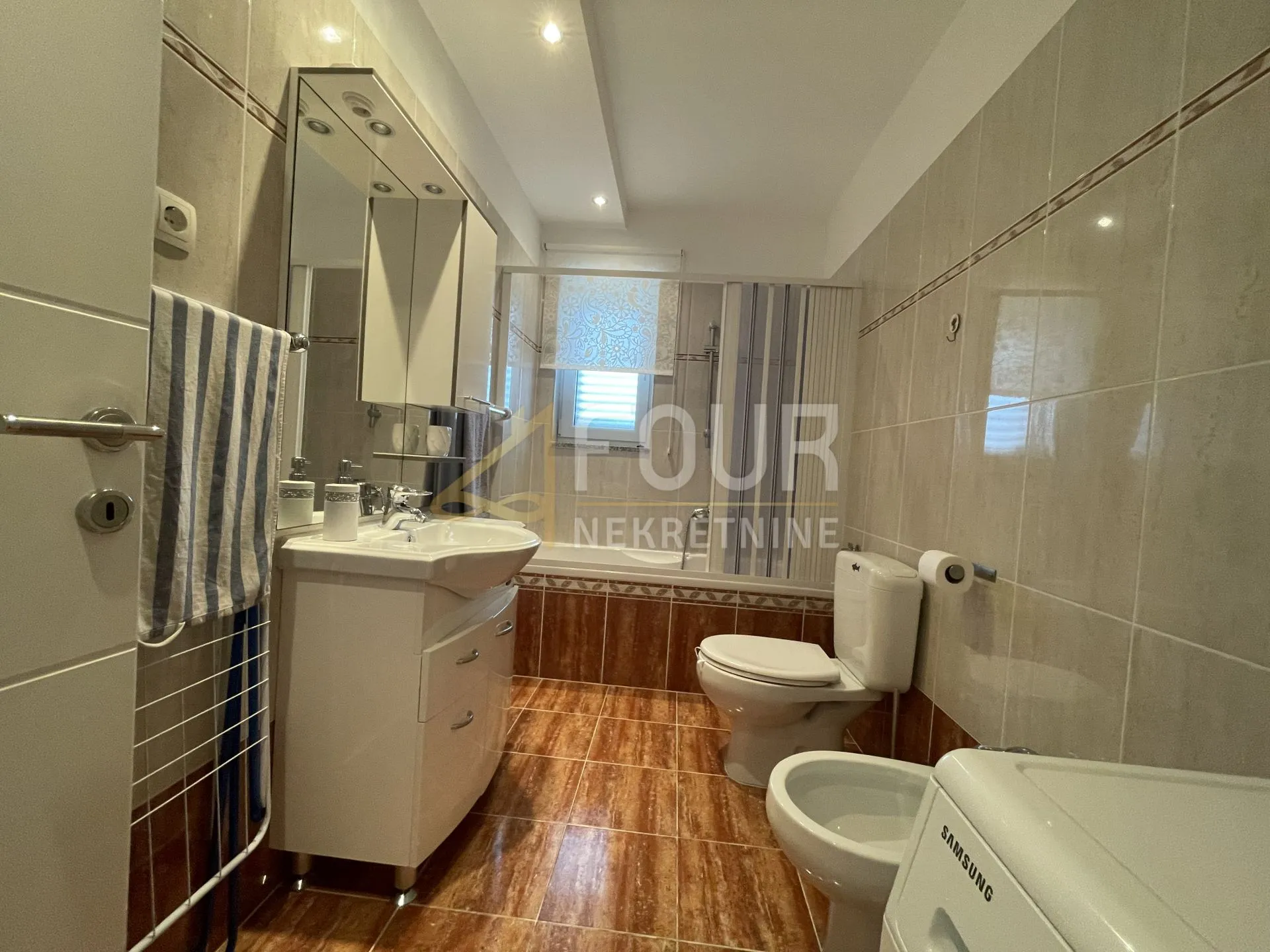 opatija, ika, dvoetažni 3s+db, balkon - slika 8