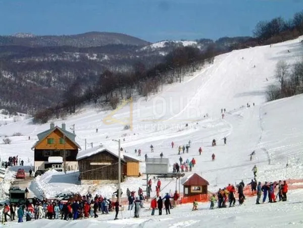 gorski kotar, mrkopalj, kuća s velikim zemljištem - slika 23