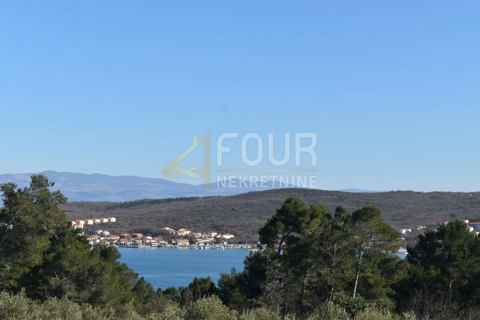 otok krk, čižići, novogradnja, 2s+db, terasa - slika 2