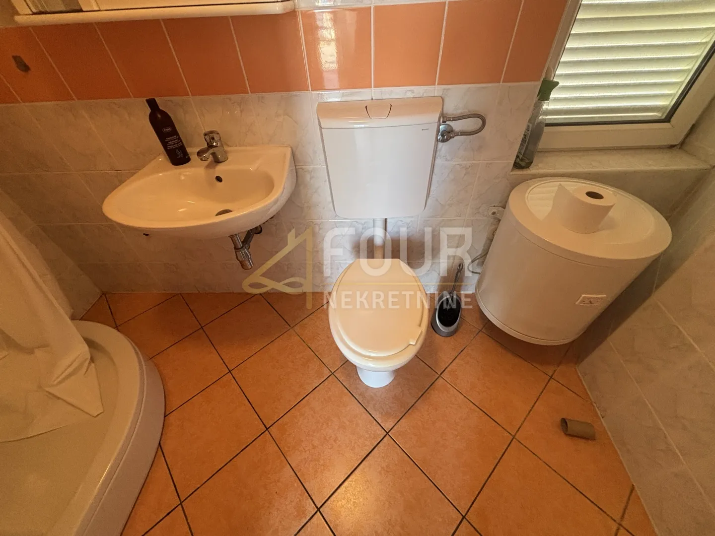 novi vinodolski, dvojna kuća, 77m2, pogled na more - slika 17