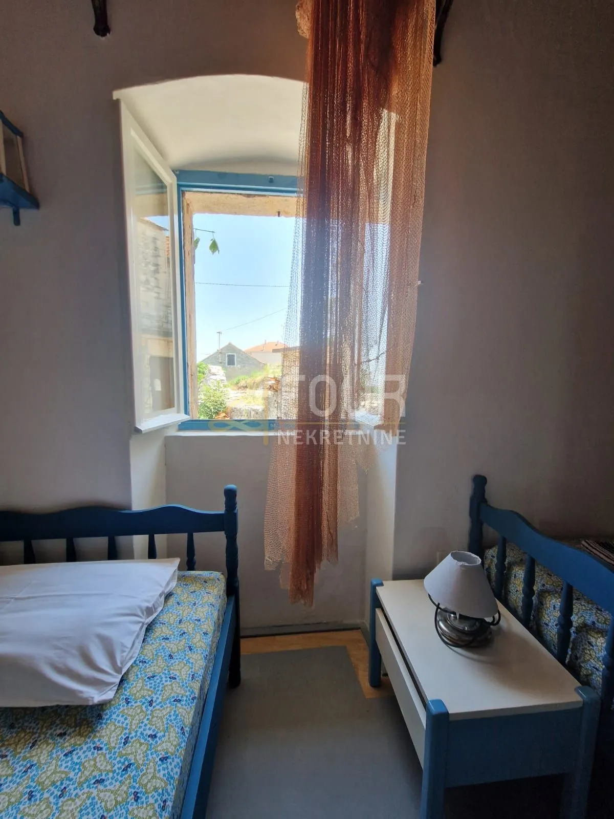 otok brač, nerežišća, šarmantna kamena kuća - slika 24