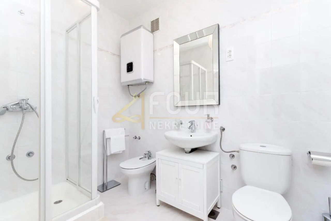 otok krk, malinska, kuća s bazenom i 9 apartmana - slika 19