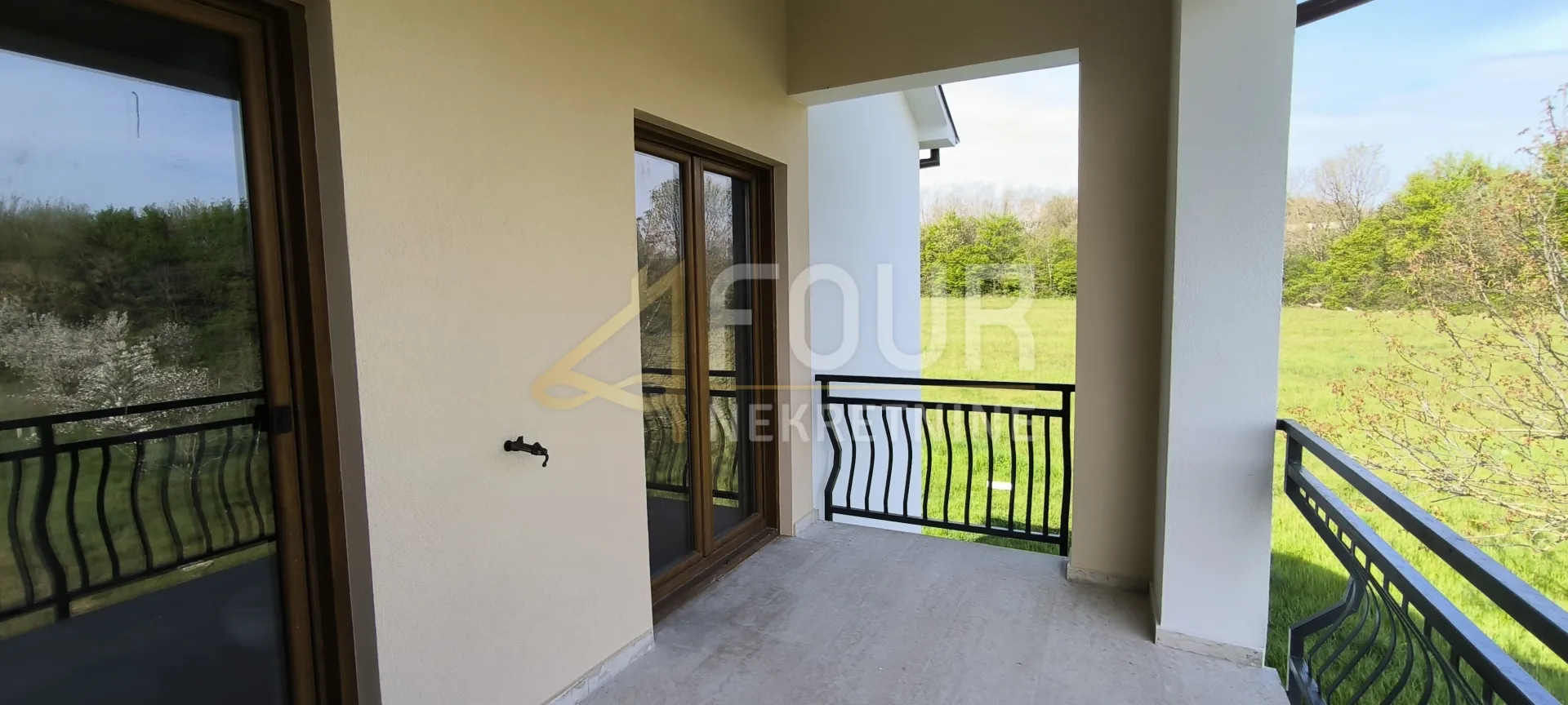 istra, barban, samostojeća kuća 206m2, terasa, balkon - slika 19