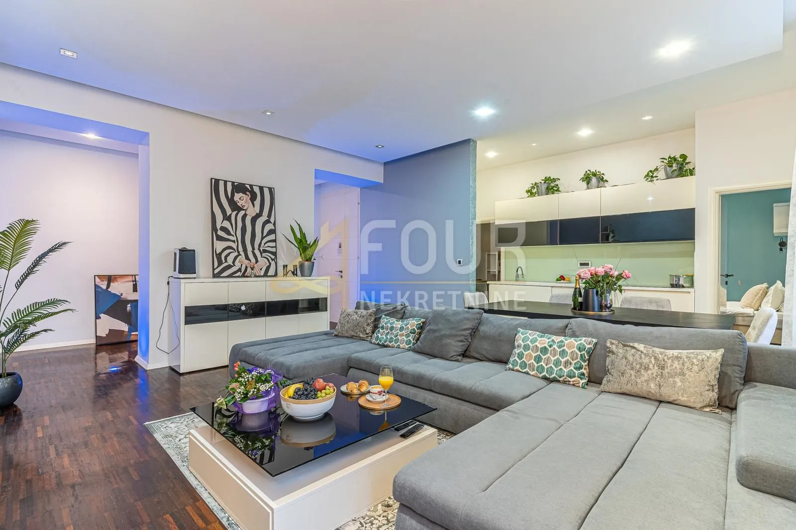 rijeka, centar, 101.20m2, 2s+db, pogled na more - slika 2