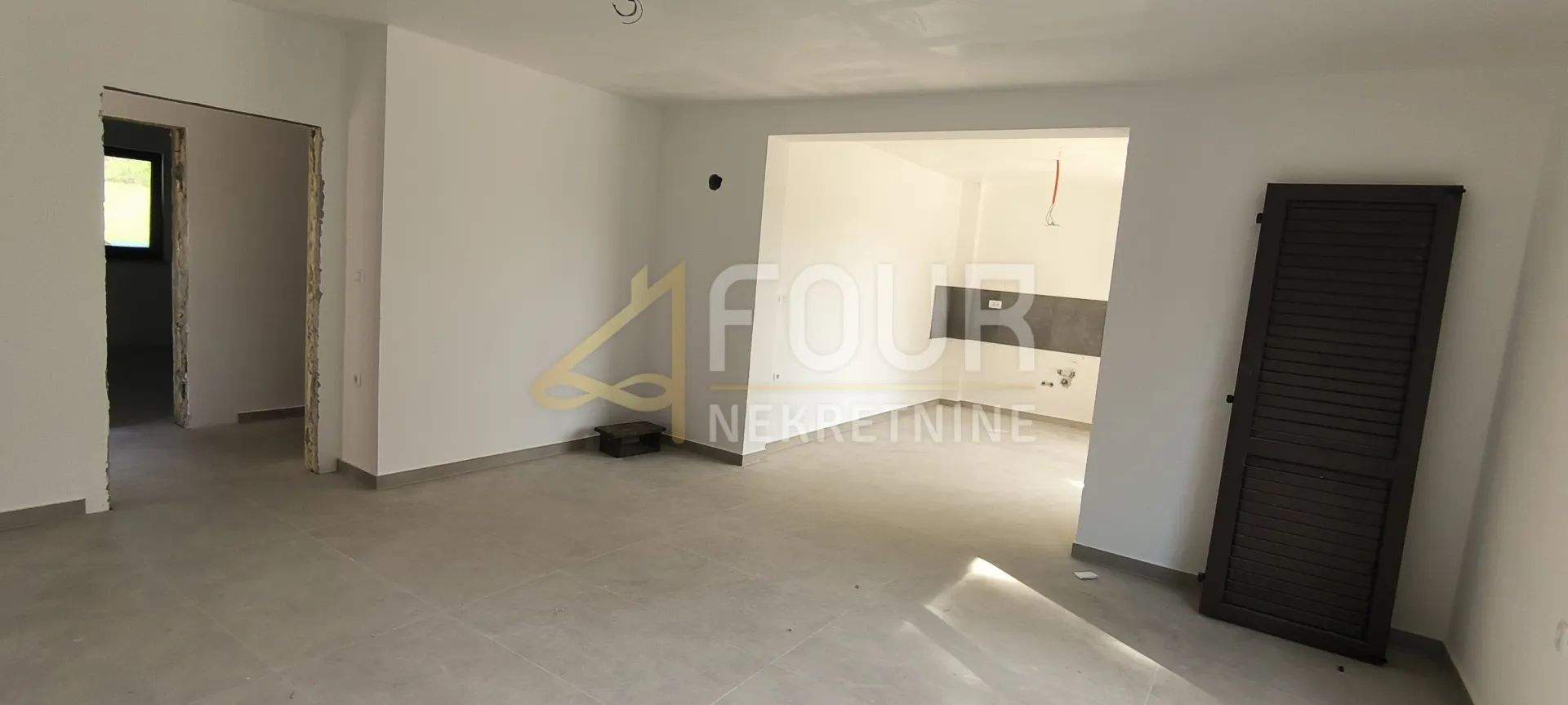 istra, barban, samostojeća kuća 206m2, terasa, balkon - slika 8