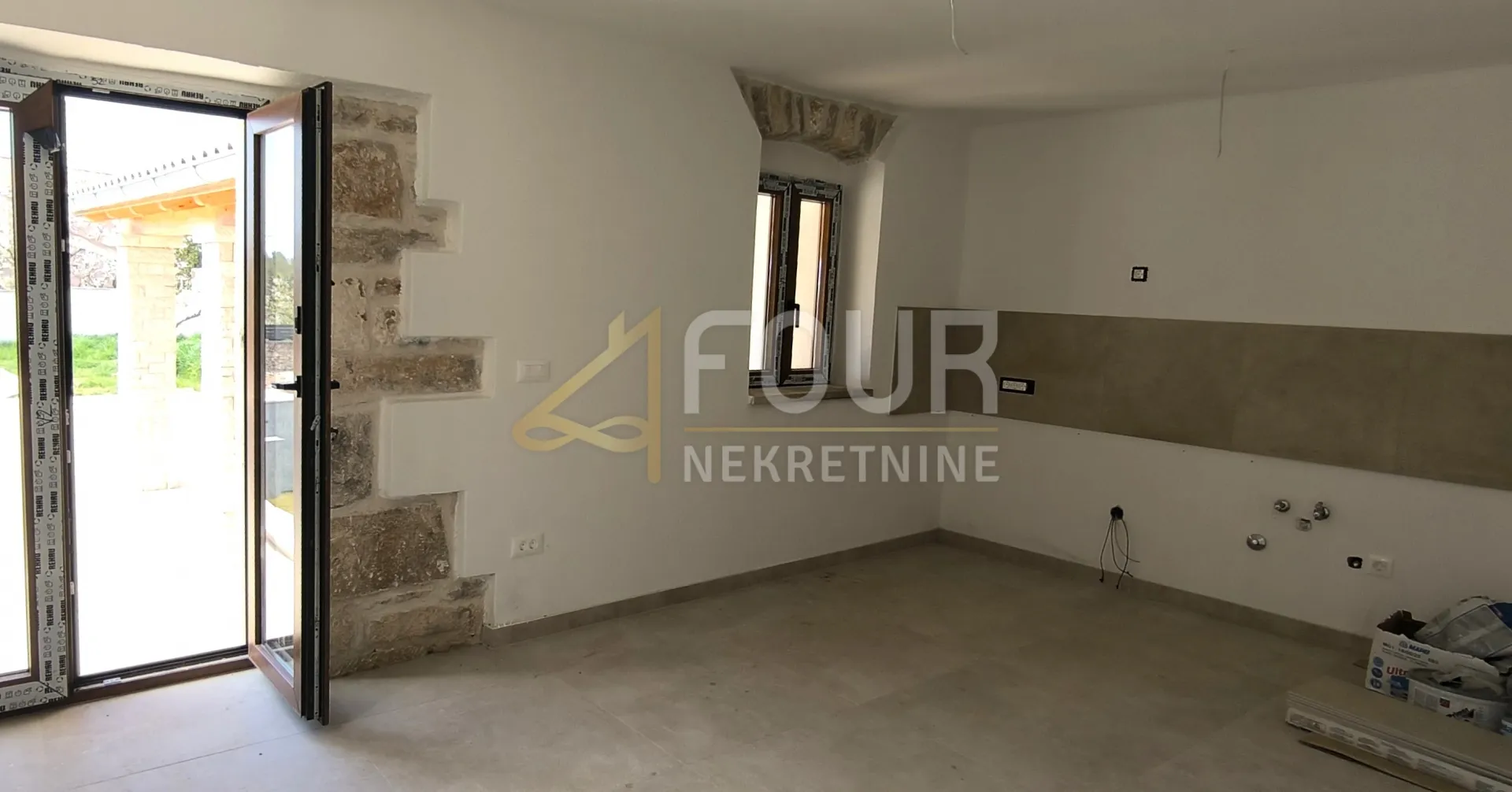 istra, žminj - okolica, kuća s bazenom, pogled na more - slika 4