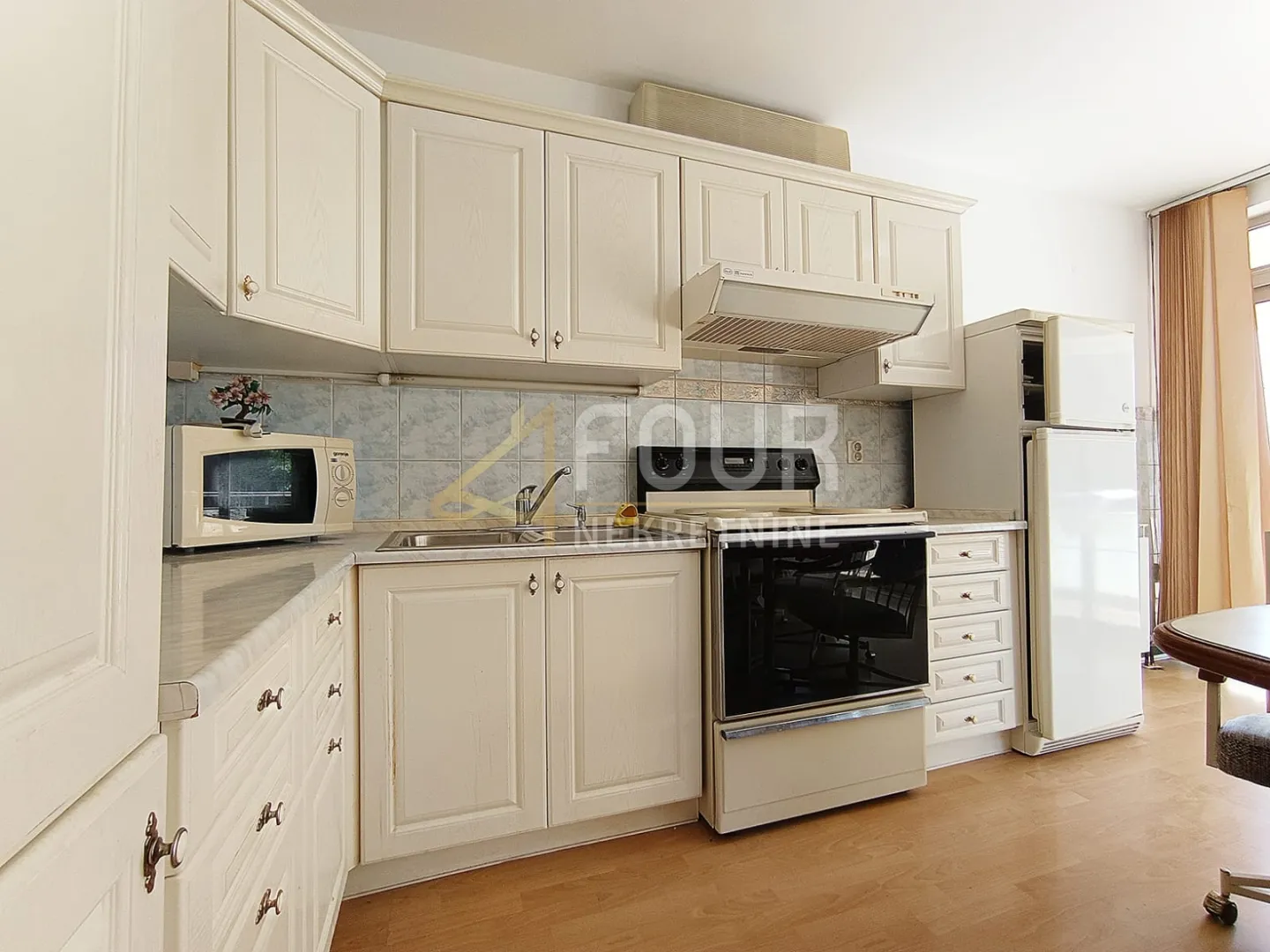 Istra, Pula, Vidikovac, 108.95m2, 2s+db, balkon