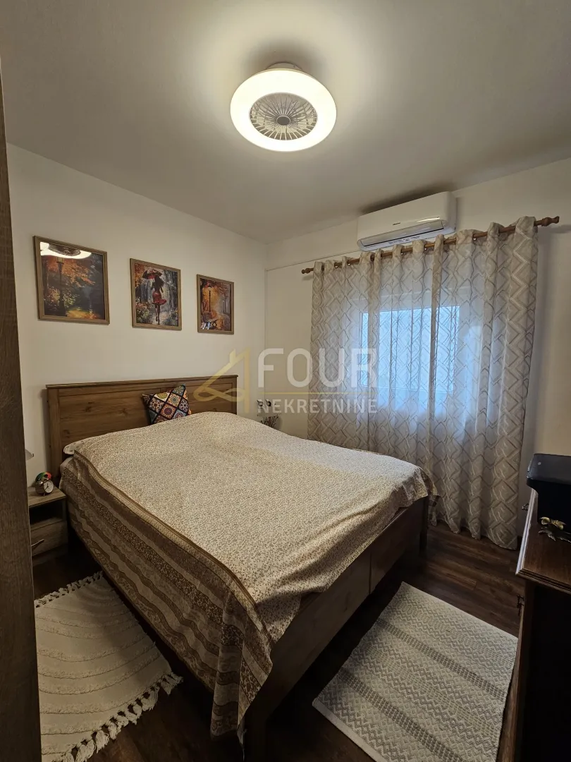 šibenik, vodice, samostojeća kuća, 220m2 - slika 11