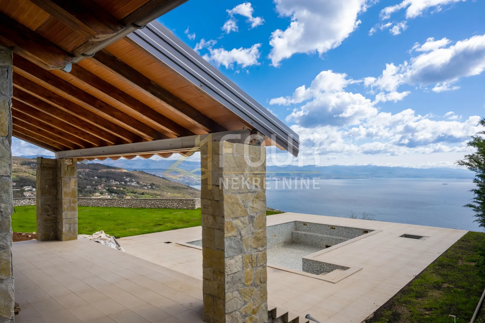 poljane, samostojeća kuća s bazen, 300m2 - slika 25