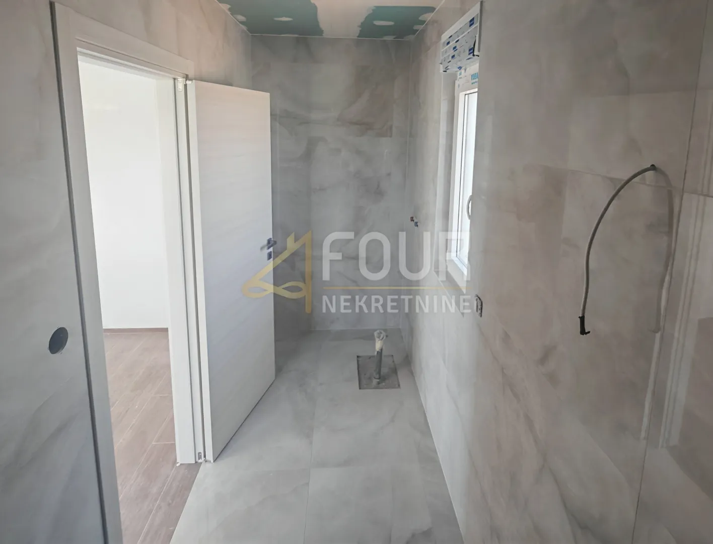 istra, svetvinčenat, novogradnja s bazenom, 160m2 - slika 6