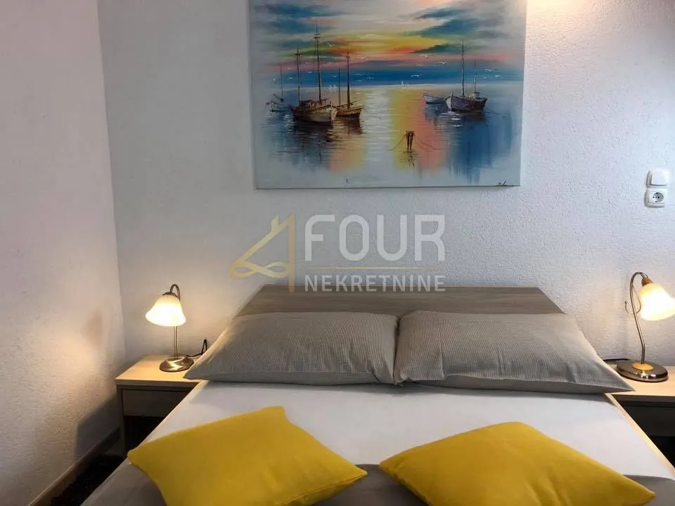 opatija - okolica, moderna vila s 8 stanova i bazenom - slika 25