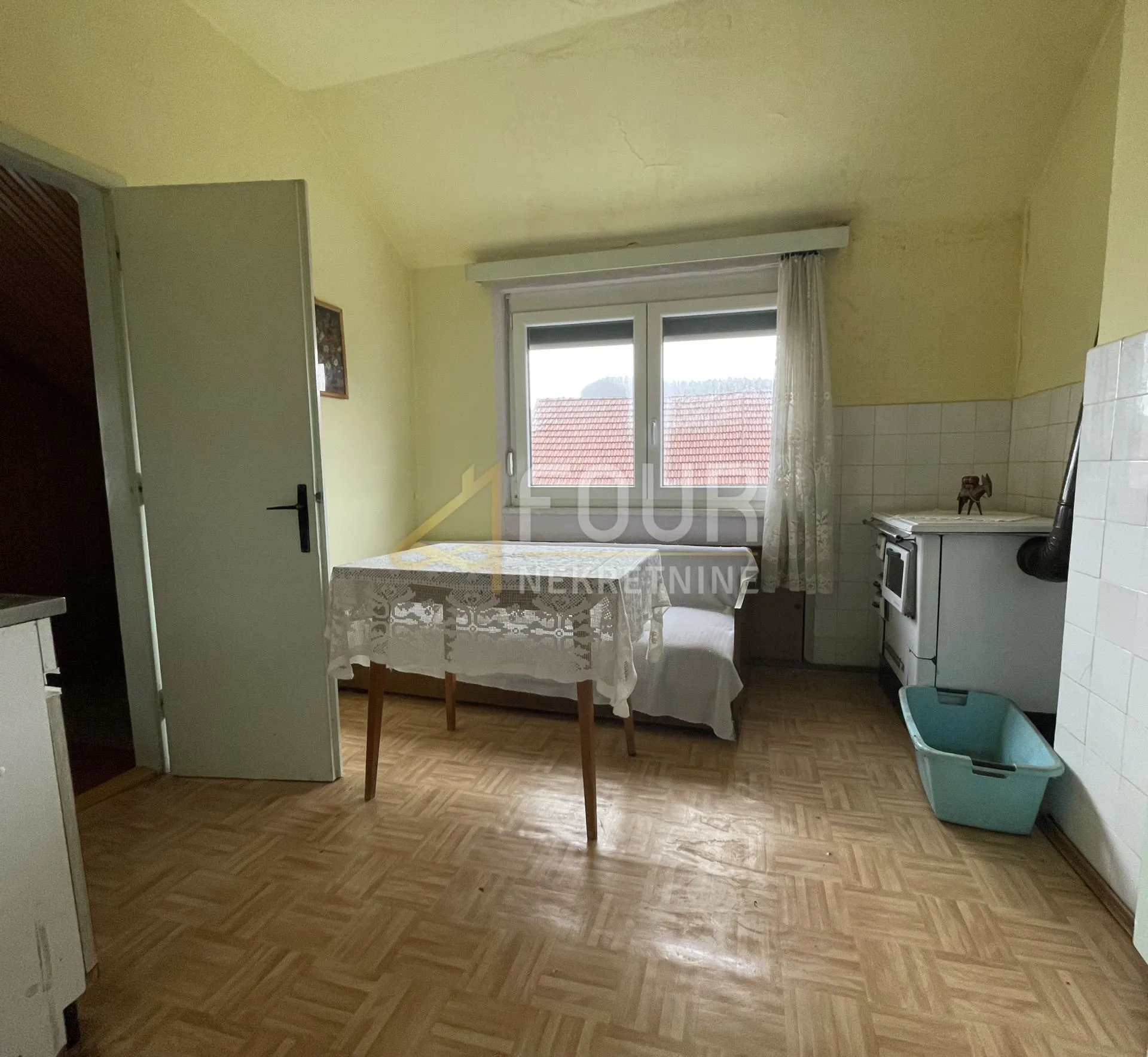 gorski kotar, delnice - centar, kuća s 3 stana - slika 5