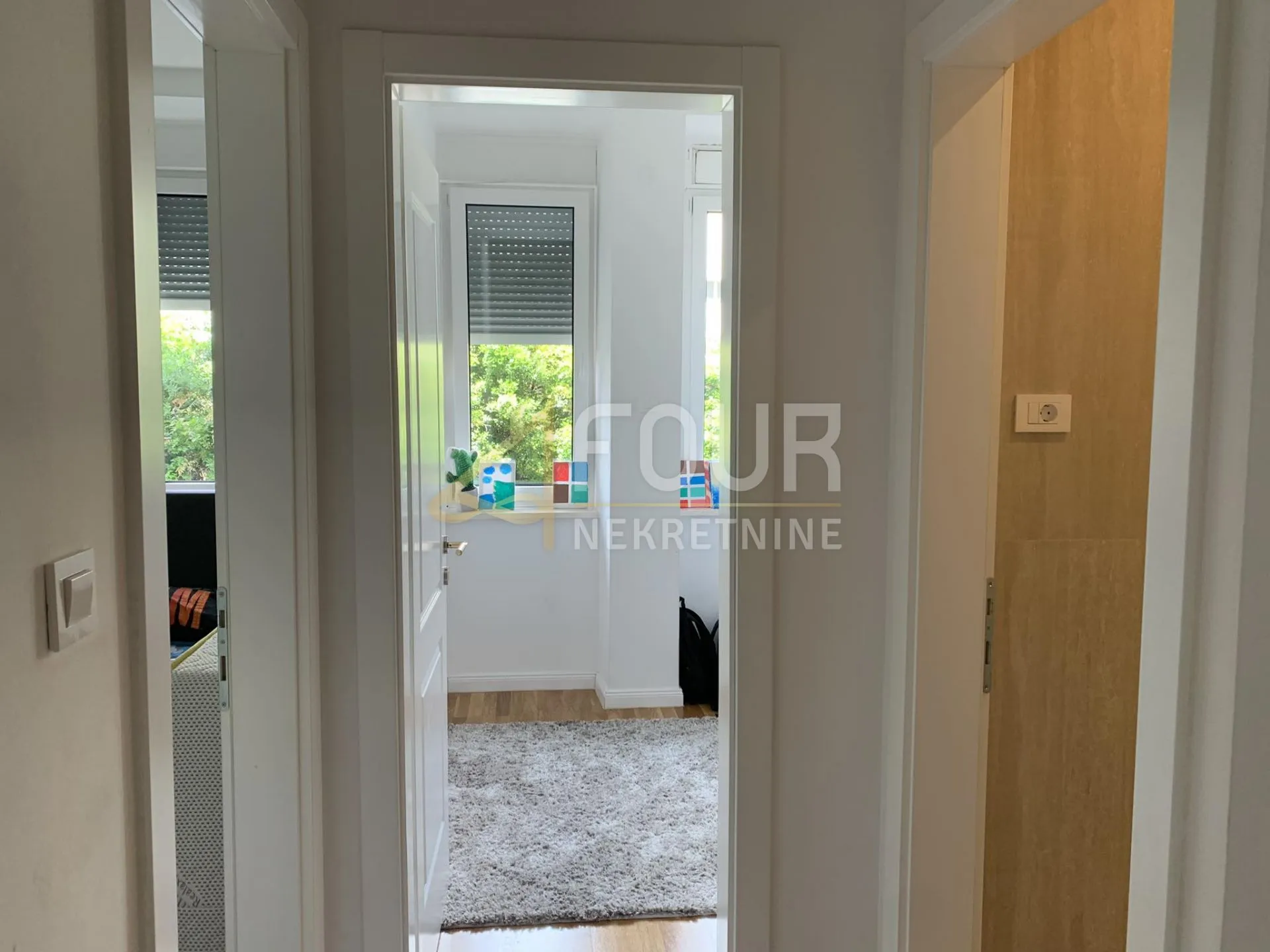 rijeka, centar, 101.39m2, uređen 3s+db, balkon - slika 9