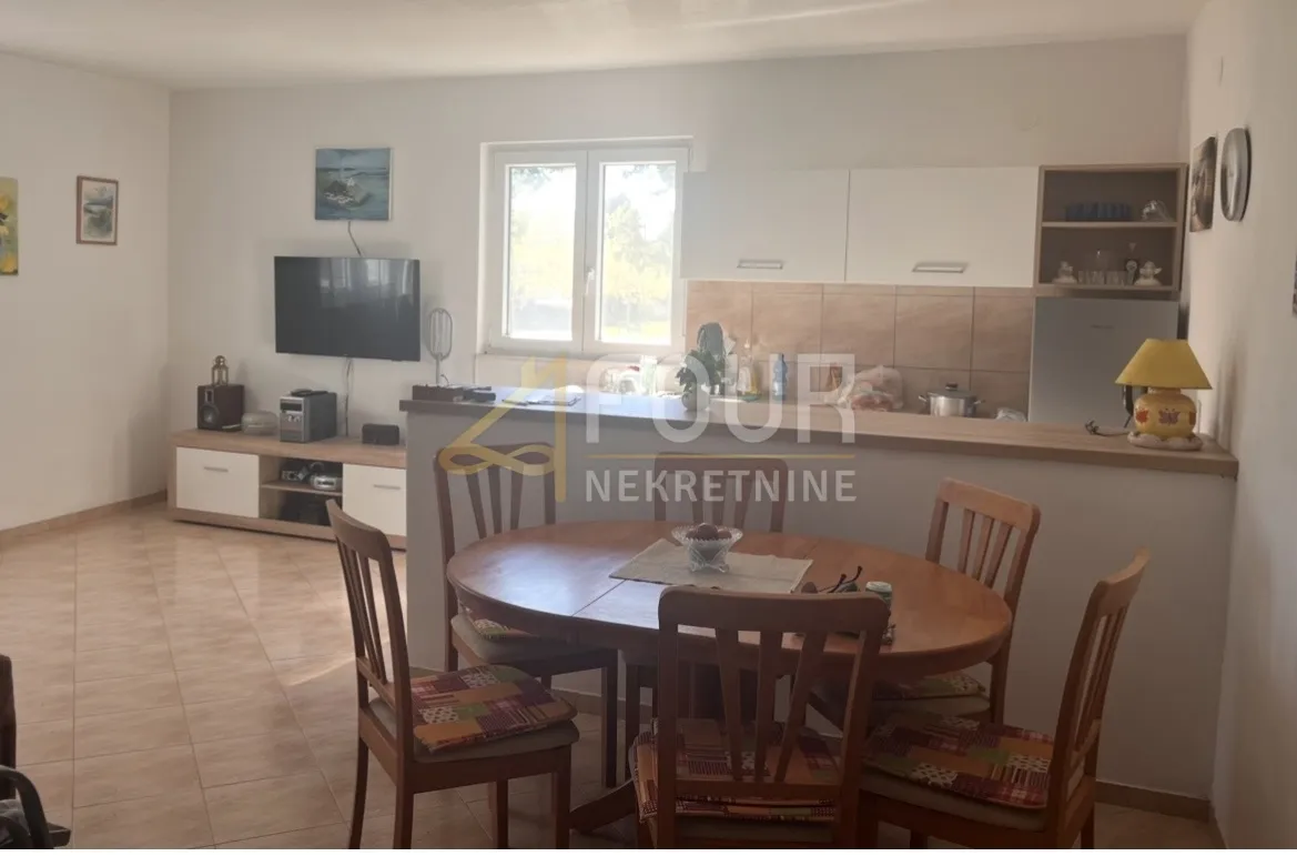 otok silba, kuća - prizemnica, okućnica - slika 7