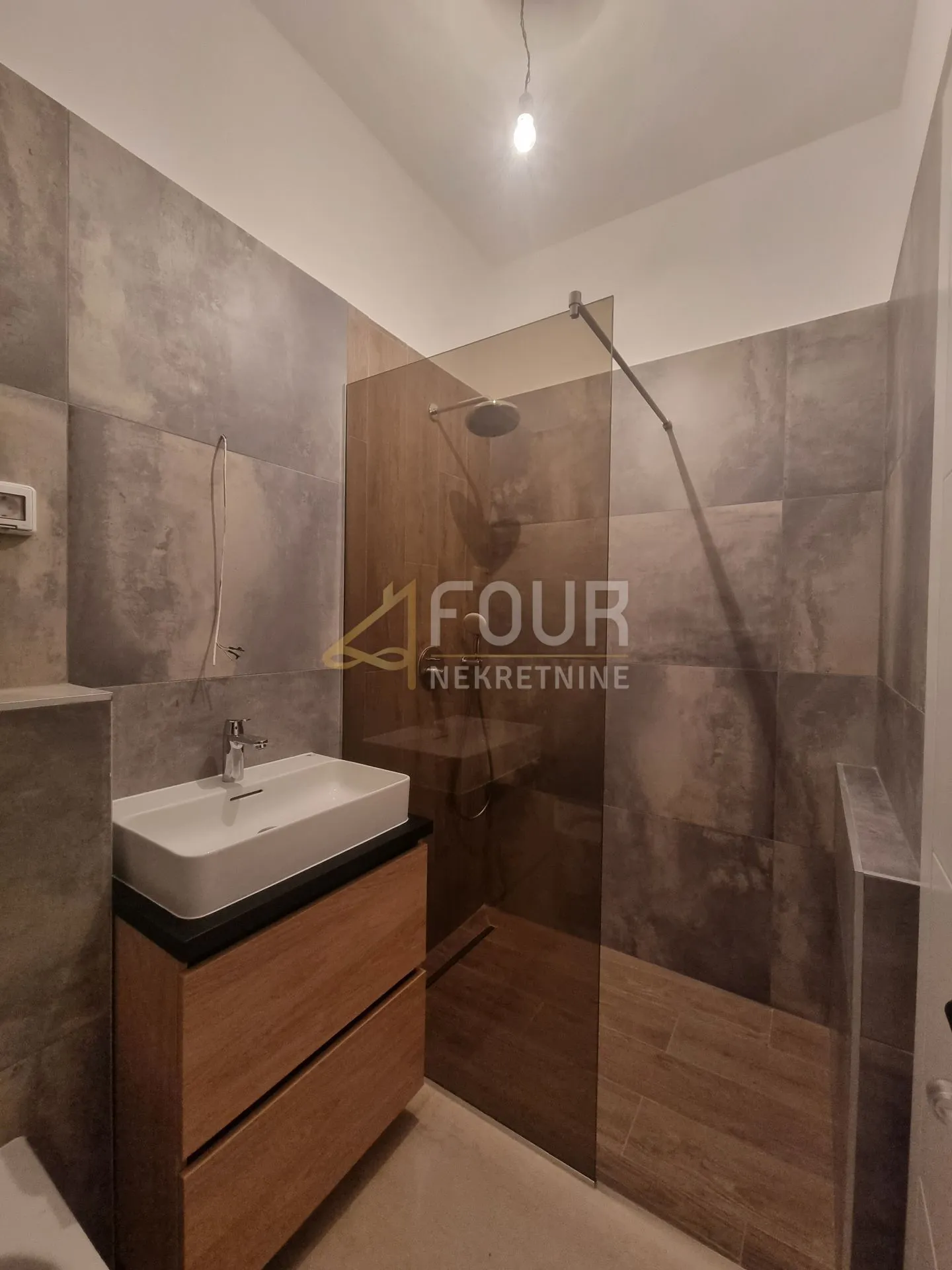 istra, banjole, novogradnja, 115m2, 2s+db, penthouse, lođa - slika 11