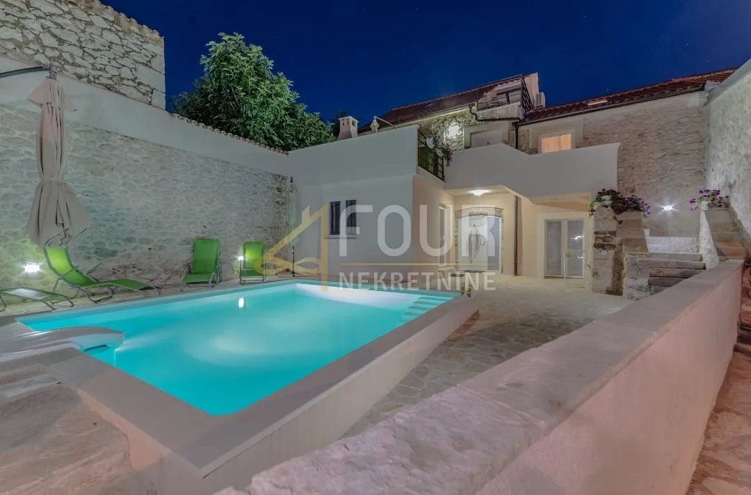 zadar - okolica, kuća s bazenom, 150m2, pogled na more - slika 2