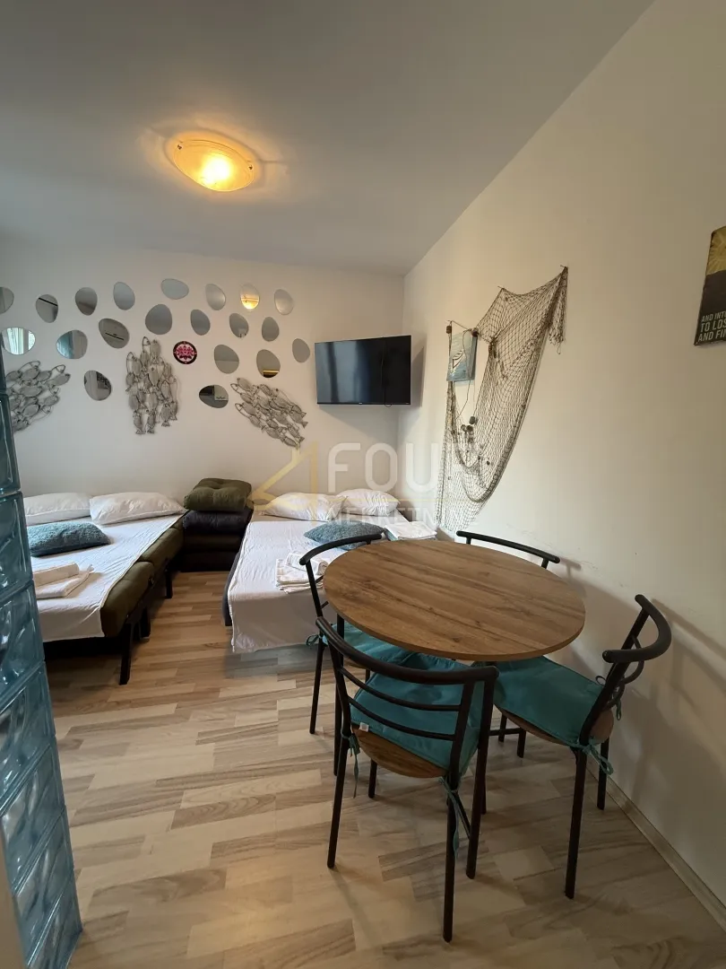 novi vinodolski, garsonijera, 24m2 - slika 3