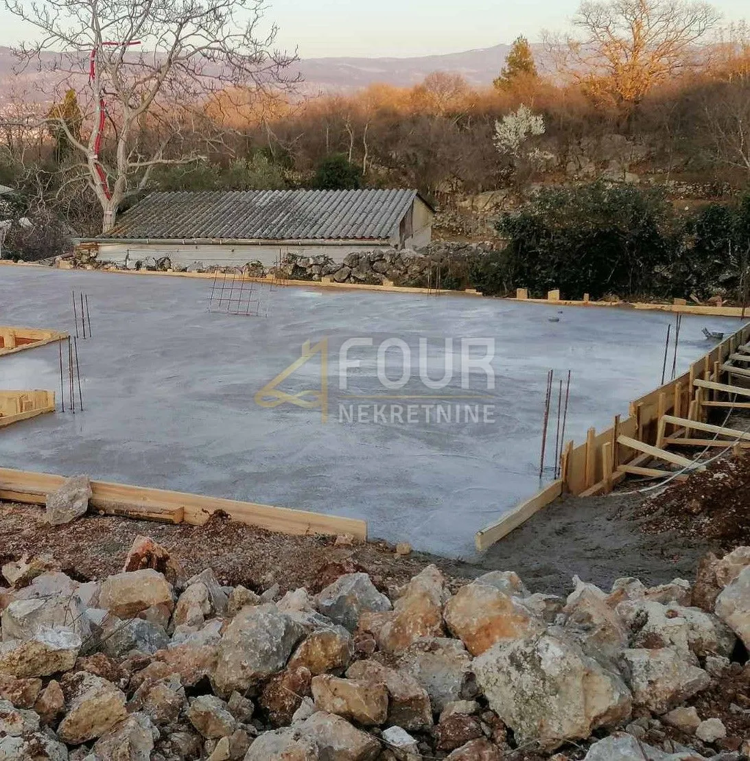 Otok Krk, Soline, građevinsko zemljište 640m2 - Soline, Dobrinj