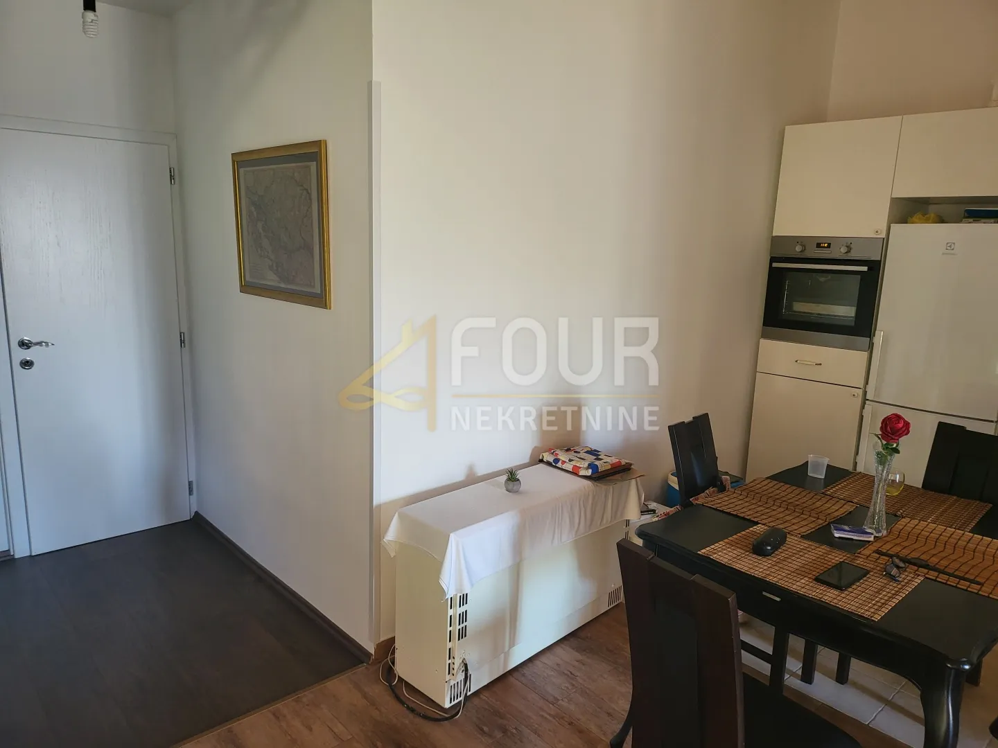 otok krk, 2s+db, 194.2m2, terasa, balkon, garaža - slika 10