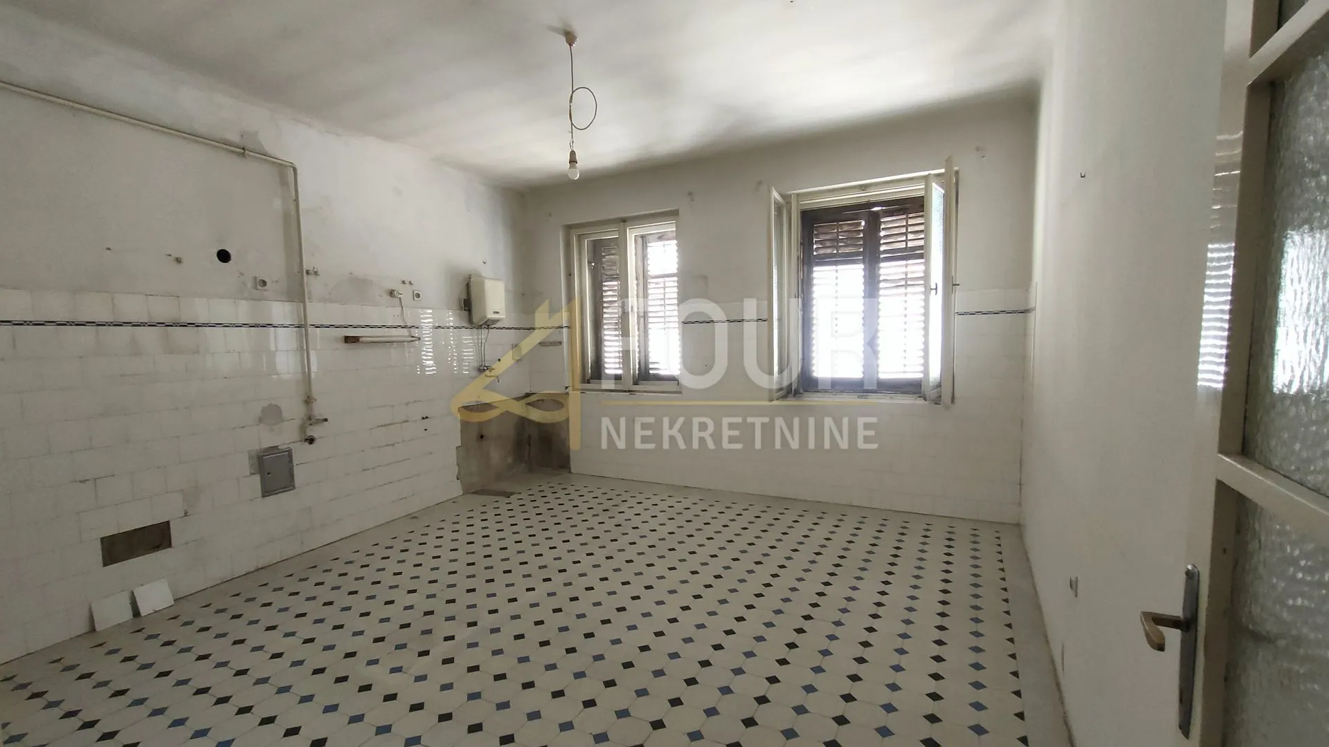 rijeka, centar - strogi, 93.16m2, 3skl - slika 5