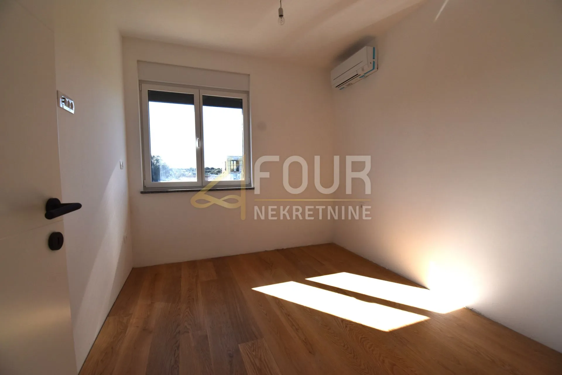 istra, banjole, novogradnja, penthouse, 2s+db, lođa - slika 7