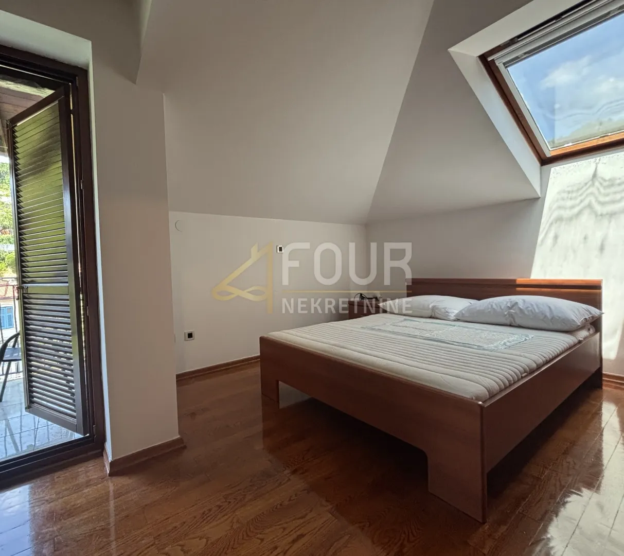 opatija, ičići, 92.18m2, dvoetažni stan, garaža - slika 11