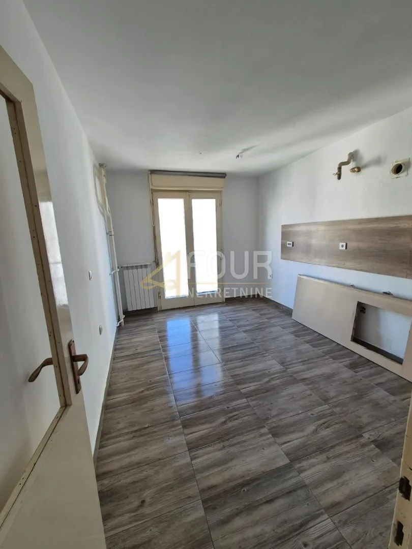 rijeka, krimeja, 80.48m2, 3skl, lođa - slika 5