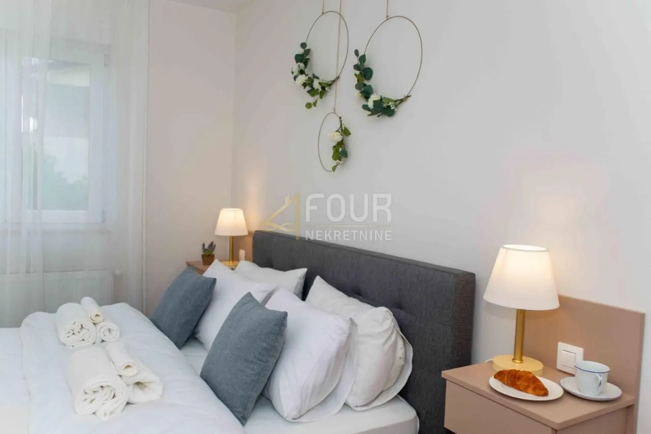 kostrena, 97.10m2, 3s+db, terasa, pogled - slika 9