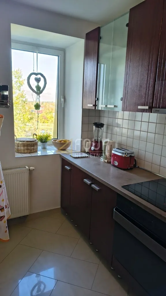 ivanić grad, 2skl, 60.47m2, balkon - slika 8