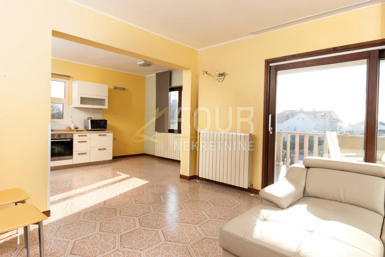 otok krk, krk, 399m2, kuća s bazenom - slika 23