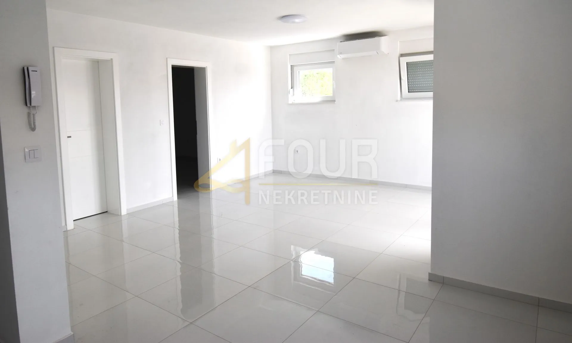 crikvenica, novogradnja, etaža, 122.81m2, 3s+db, 200m od mora! - slika 12