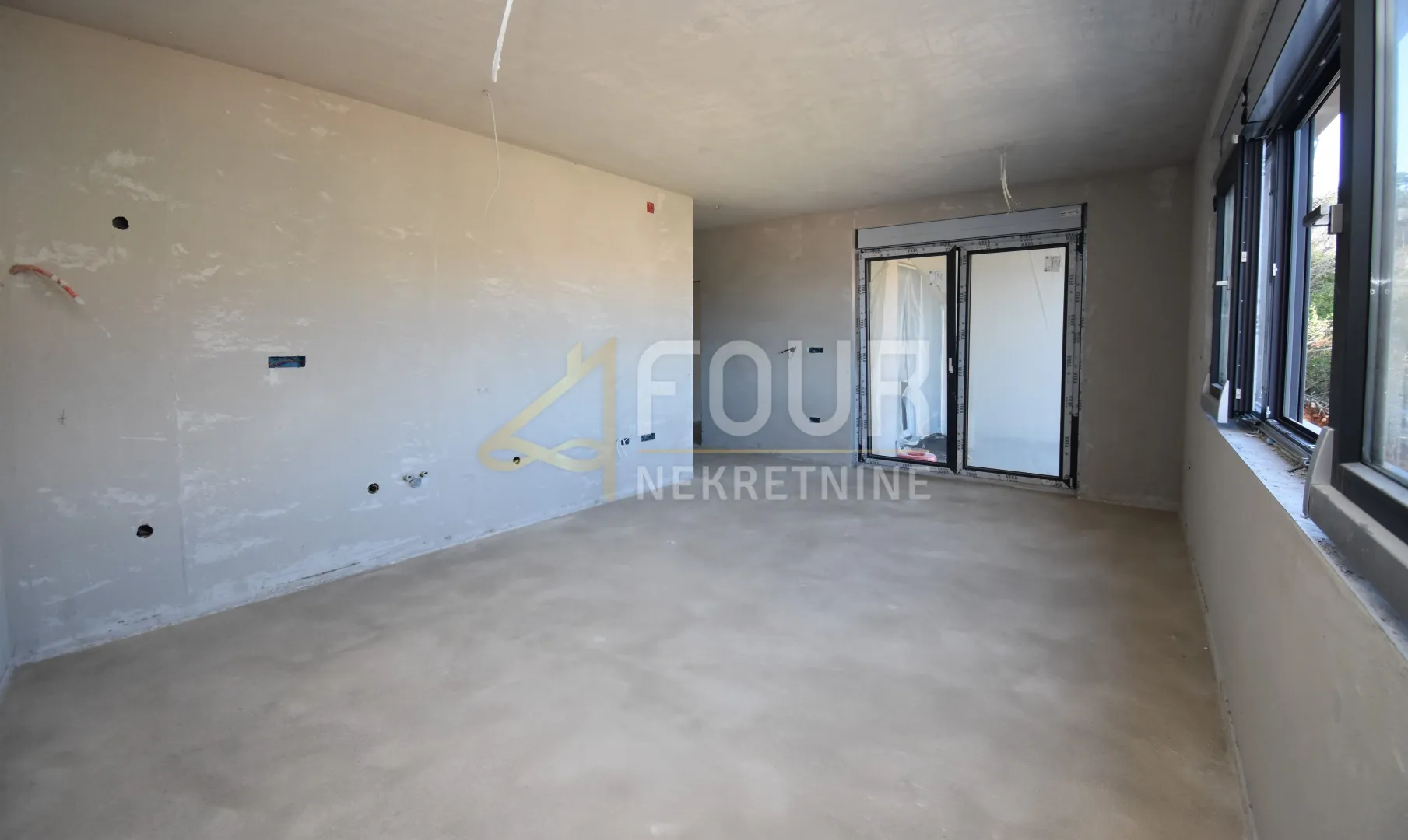 otok krk, vrbnik, 86.25m2, dvoetažni 2s+db, balkon i lođa - slika 3