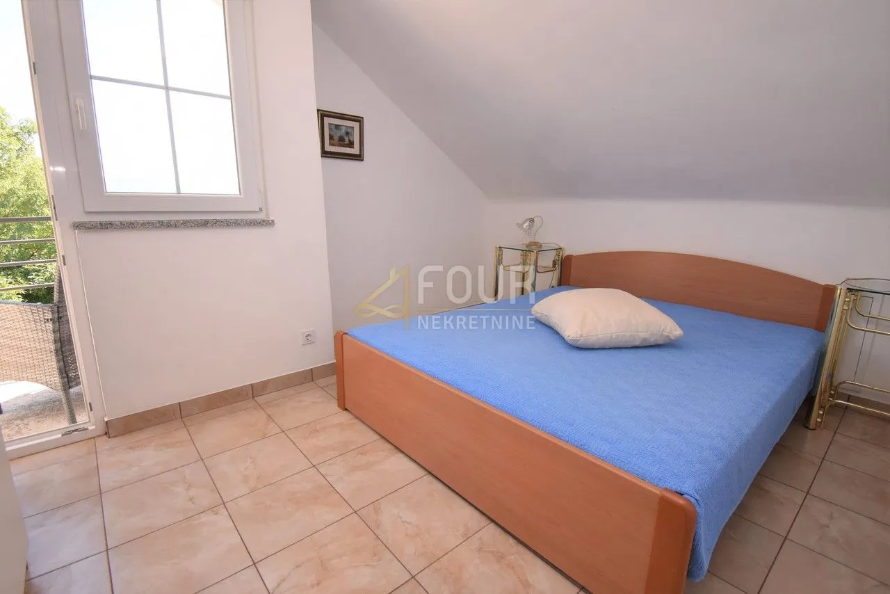 otok krk, kuća s 3 apartmana i pogledom na more - slika 24