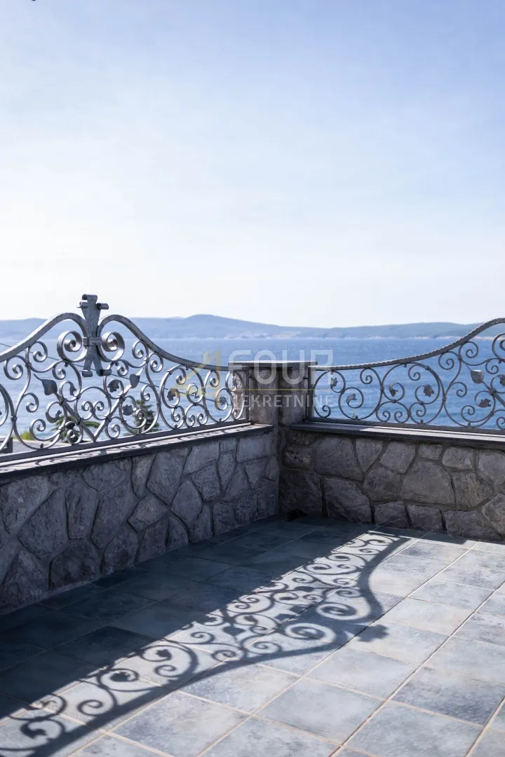crikvenica, samostojeća kuća - 4 stana, 50m od mora - slika 39