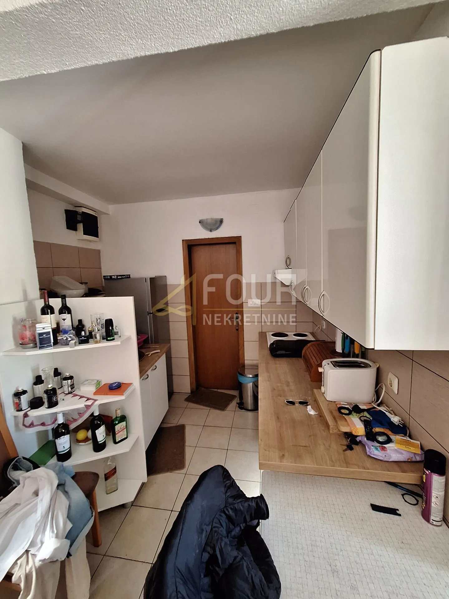 opatija, pobri, poslovni objekt 256m2 na parceli 1.116m2 - slika 3