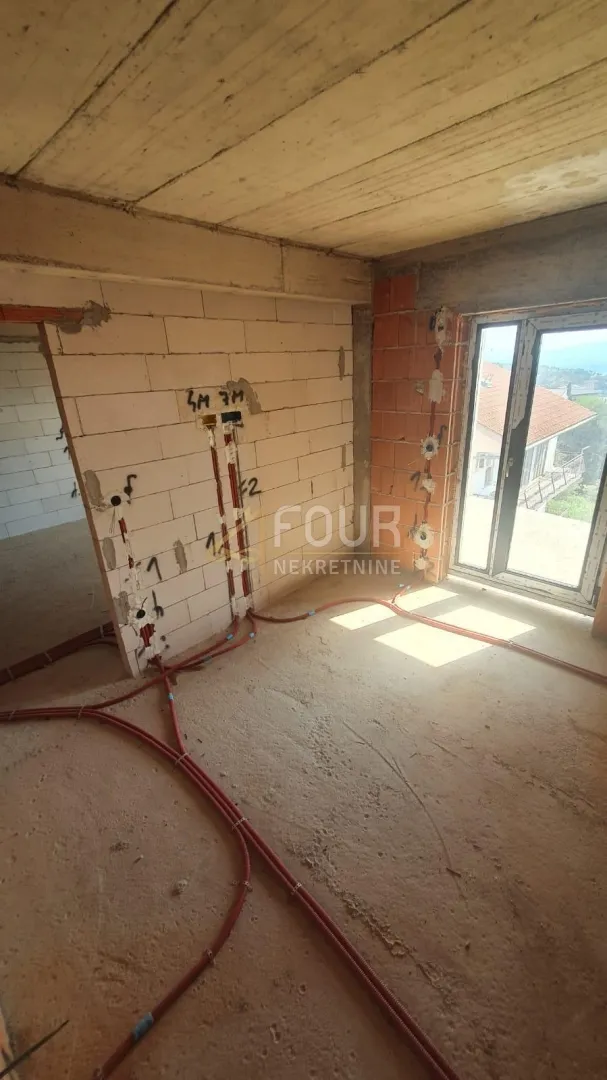 senj, projekt kuće sa 6 stambenih jedinica i 6 garaža - slika 4