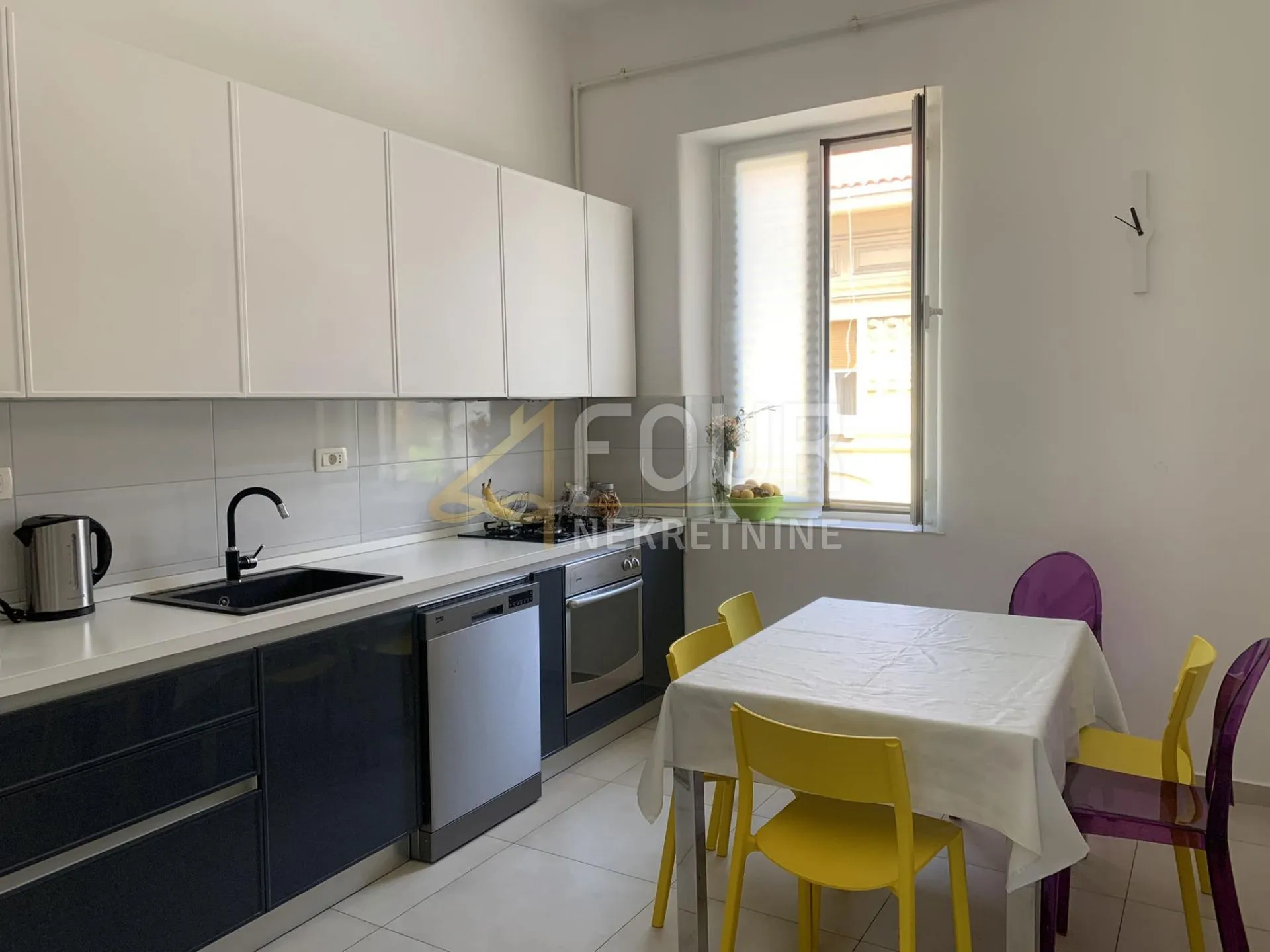 rijeka, potok, 122.62m2, funkcionira kao 2 stana - slika 3