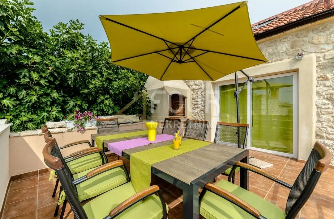 zadar - okolica, kuća s bazenom, 150m2, pogled na more - slika 6
