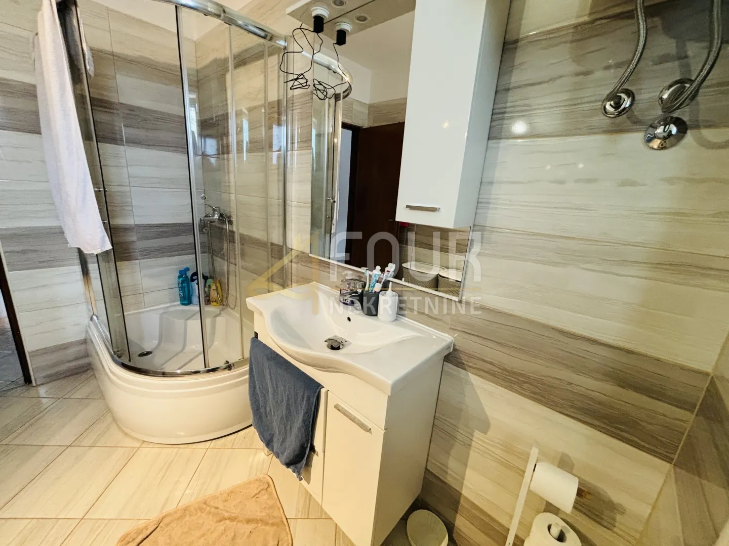 kukuljanovo, etaža, 89.06m2, 3s+db, terasa i okućnica - slika 20