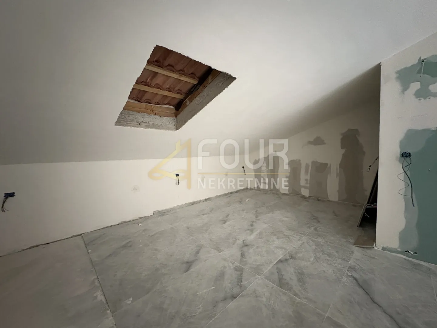 istra, fažana, novogradnja, 138.81m2, stan s galerijom, lođa - slika 17