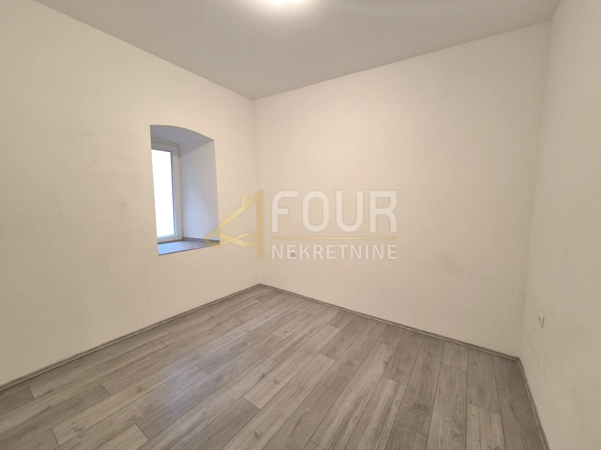najam, rijeka, centar, adaptiran stan, 23.23m2, 1skl - slika 4