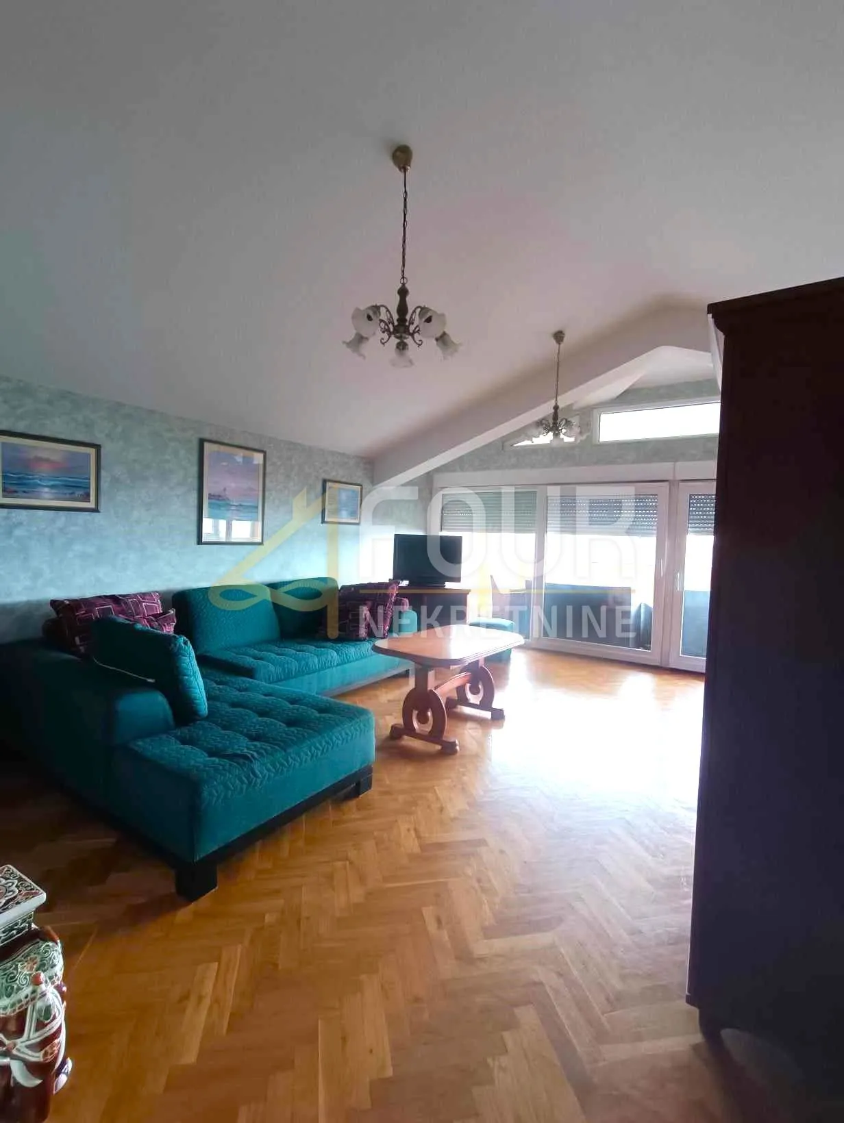 opatija, vila s 15 stanova, 400m od mora! - slika 2
