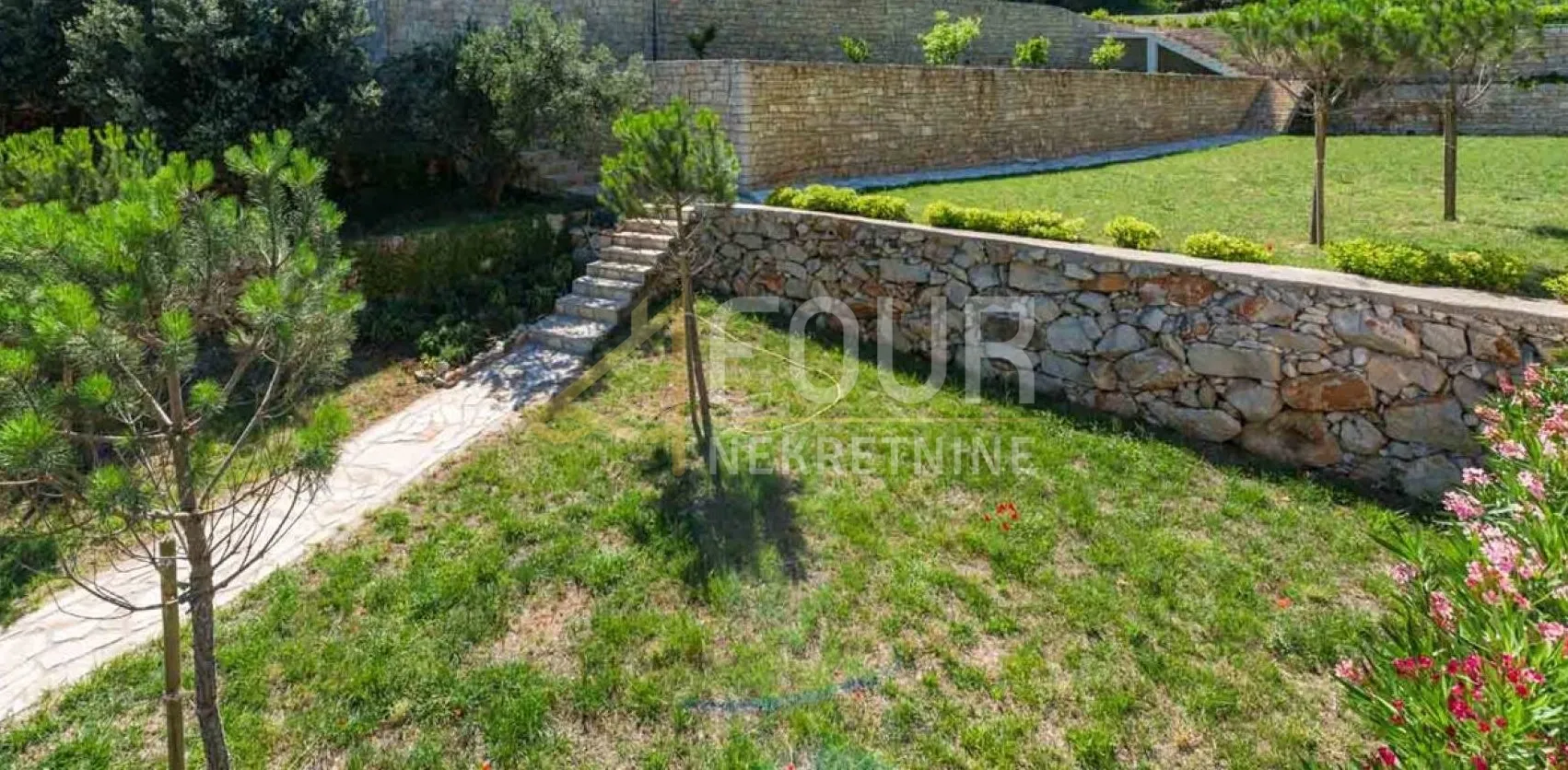 otok korčula, vila s bazenom - prvi red do mora ! - slika 41