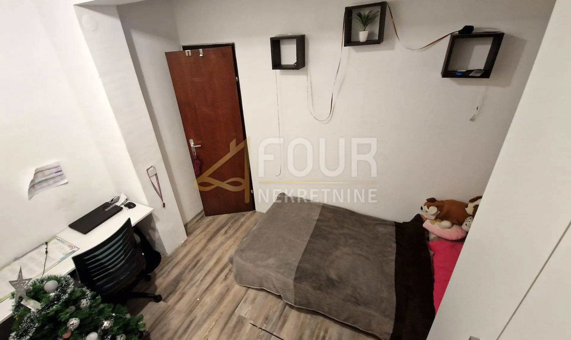 kastav, 208.44m2, dva stana, okućnica, pogled na more - slika 14